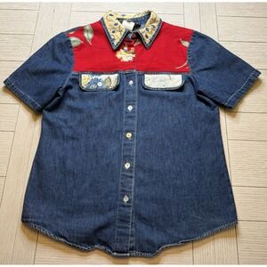 Signature By Jerell VTG Denim Short Sleeve Button Up Blouse Red Floral Details M